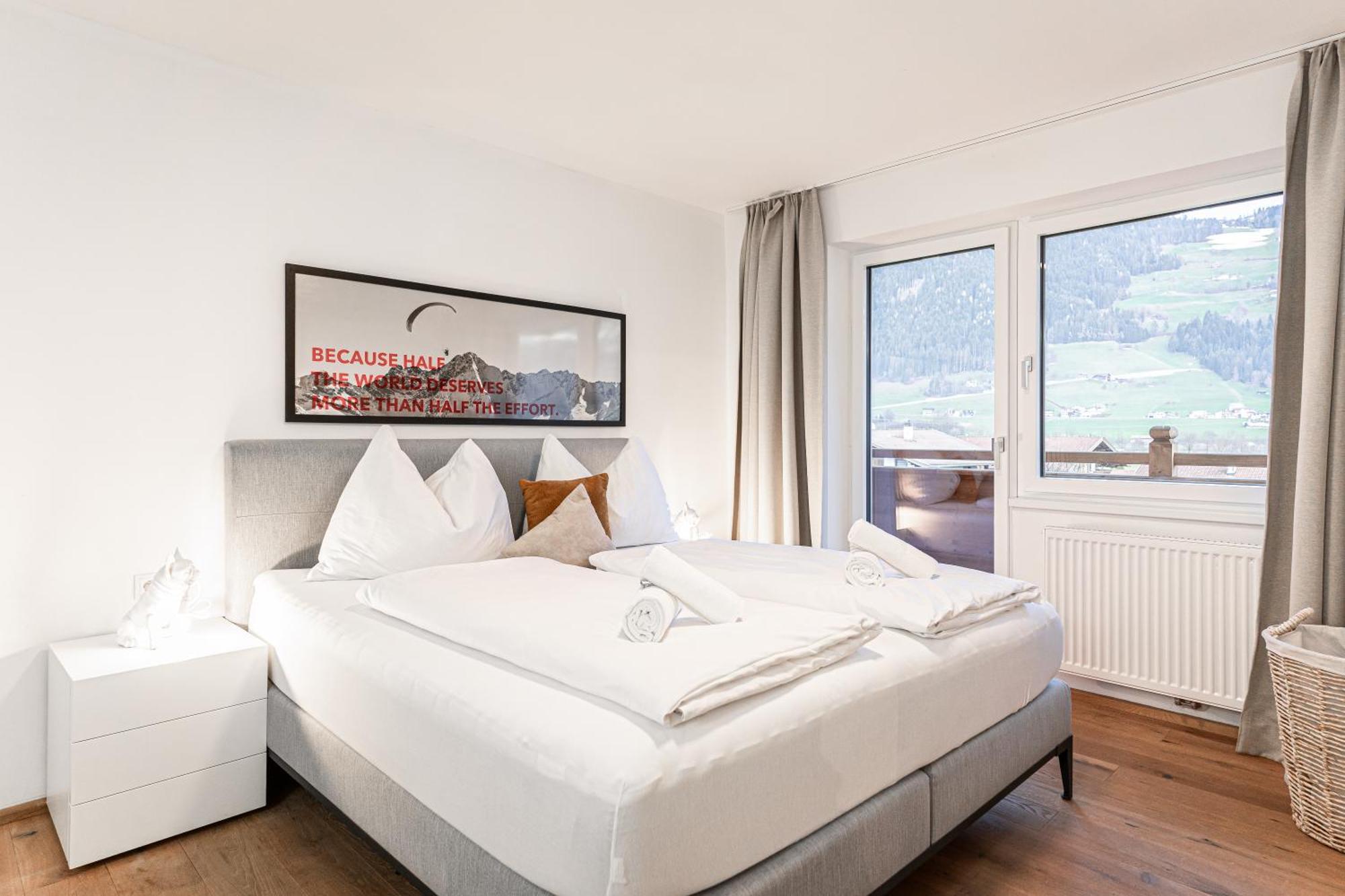 Lebe'Schlitters - Das Ferienapartmenthaus Im Zillertal Екстер'єр фото