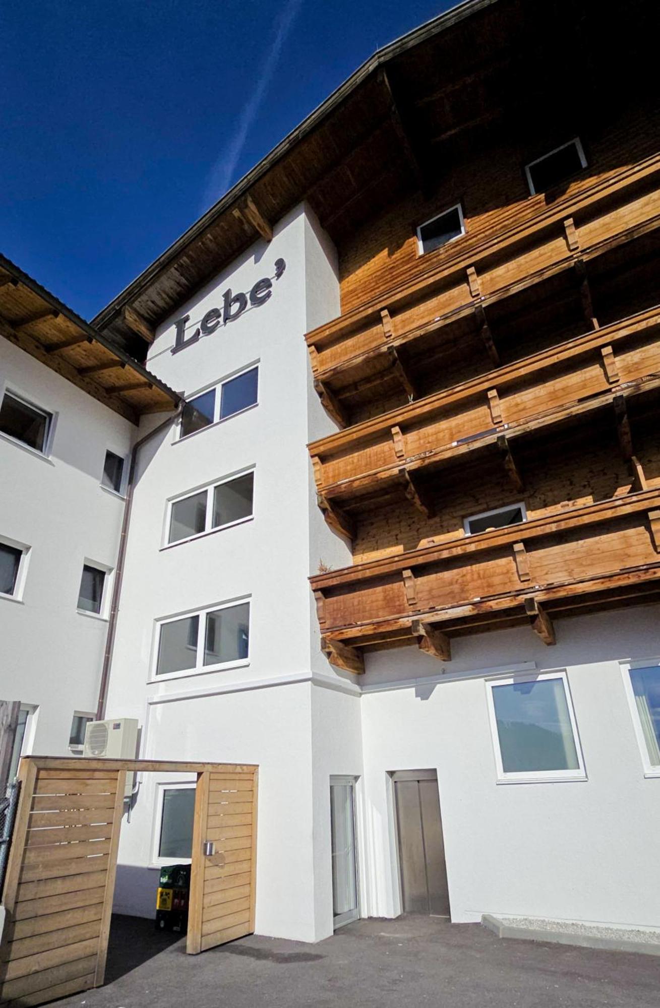Lebe'Schlitters - Das Ferienapartmenthaus Im Zillertal Екстер'єр фото