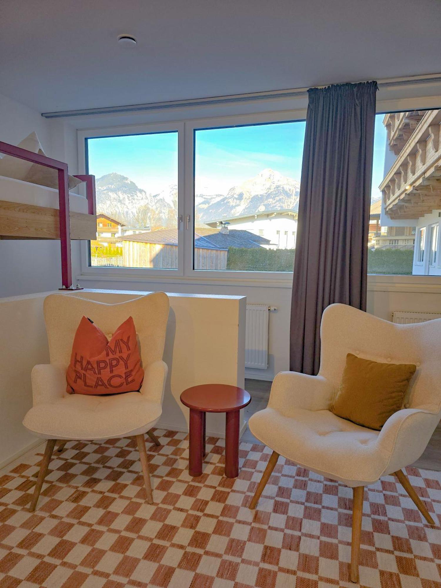 Lebe'Schlitters - Das Ferienapartmenthaus Im Zillertal Екстер'єр фото